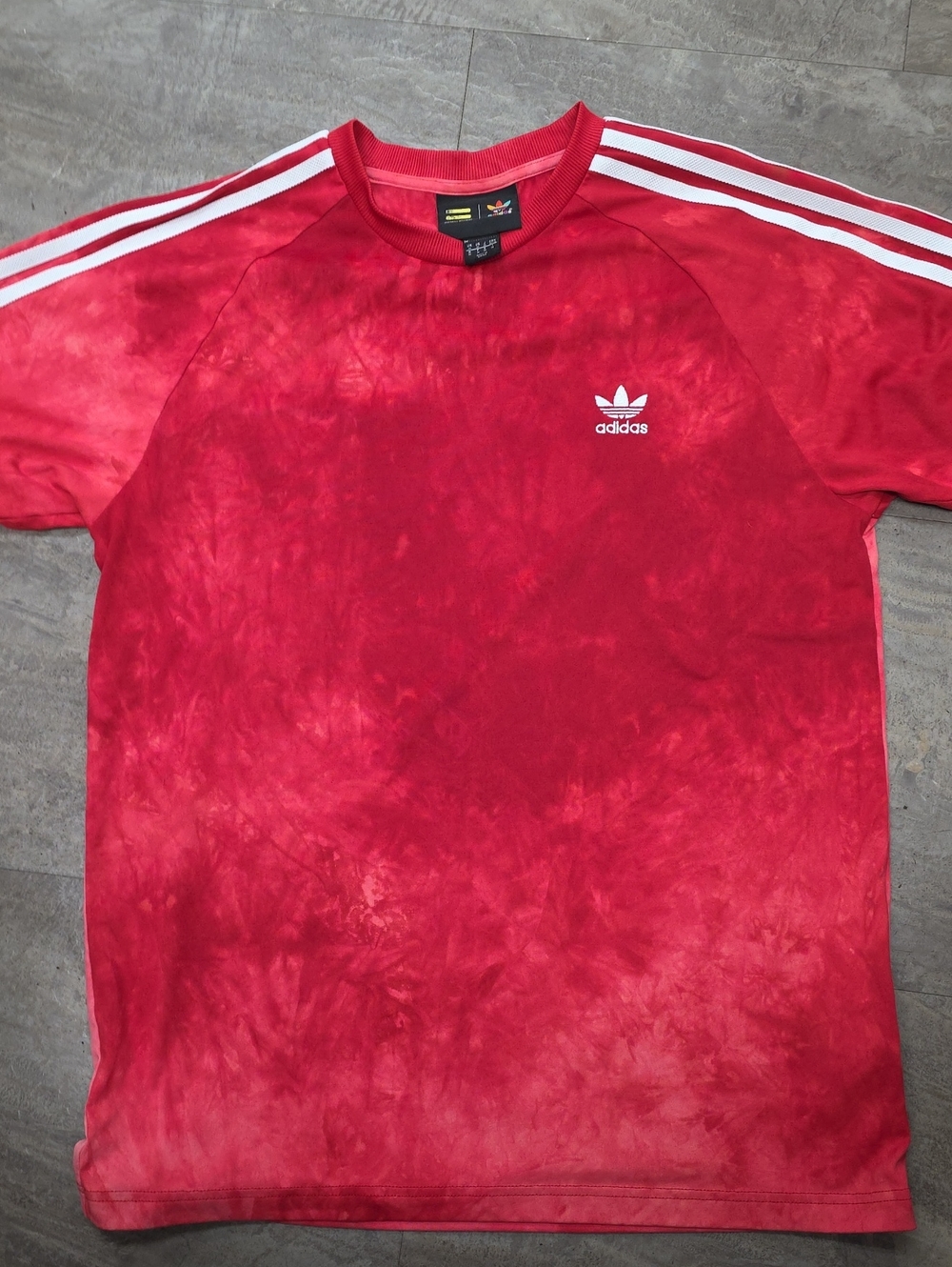 Adidas X Pharrell Williams HU Holi 2018 Red Tie Dye Jersey Shirt Mens Size M